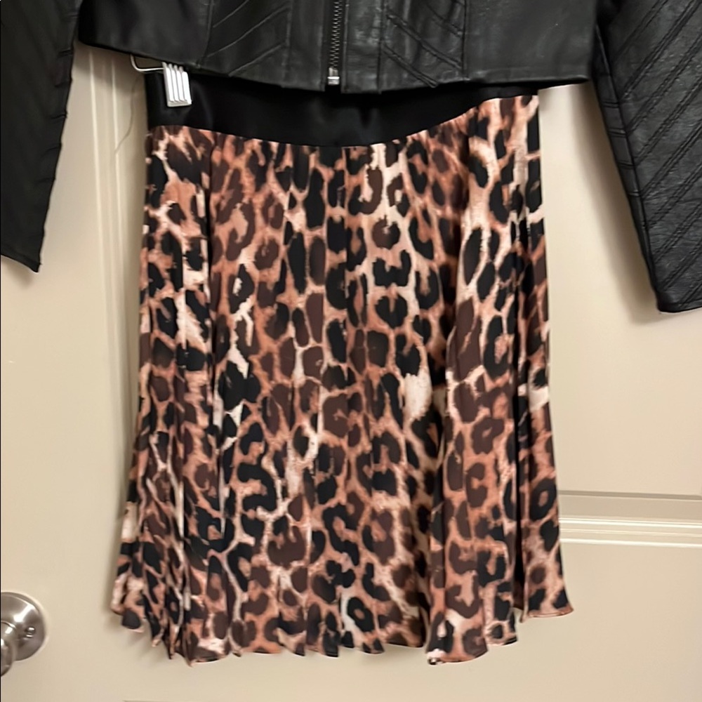 EXPRESS Leopard Print Women's Skirt